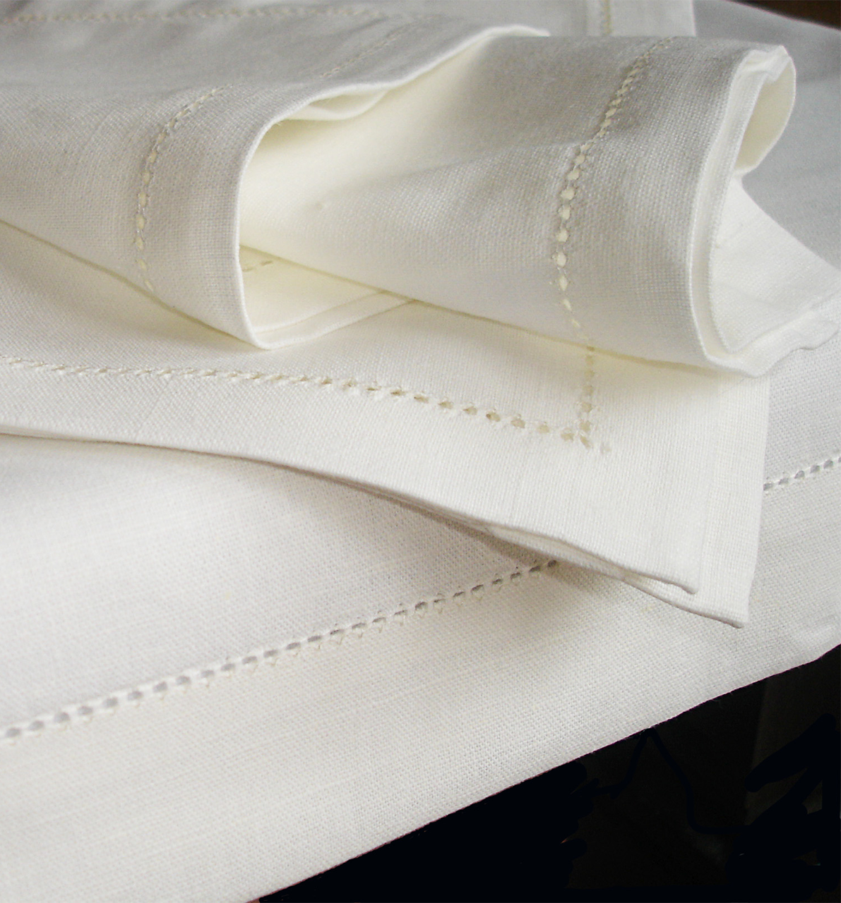 Leinen-Tischdecke mit feinem Hohlsaum Libusch