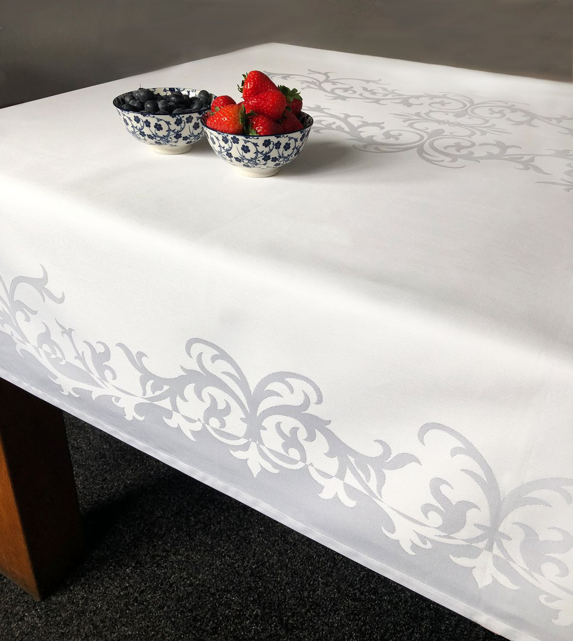 Damast-Tischdecke Prinzipal von Libusch