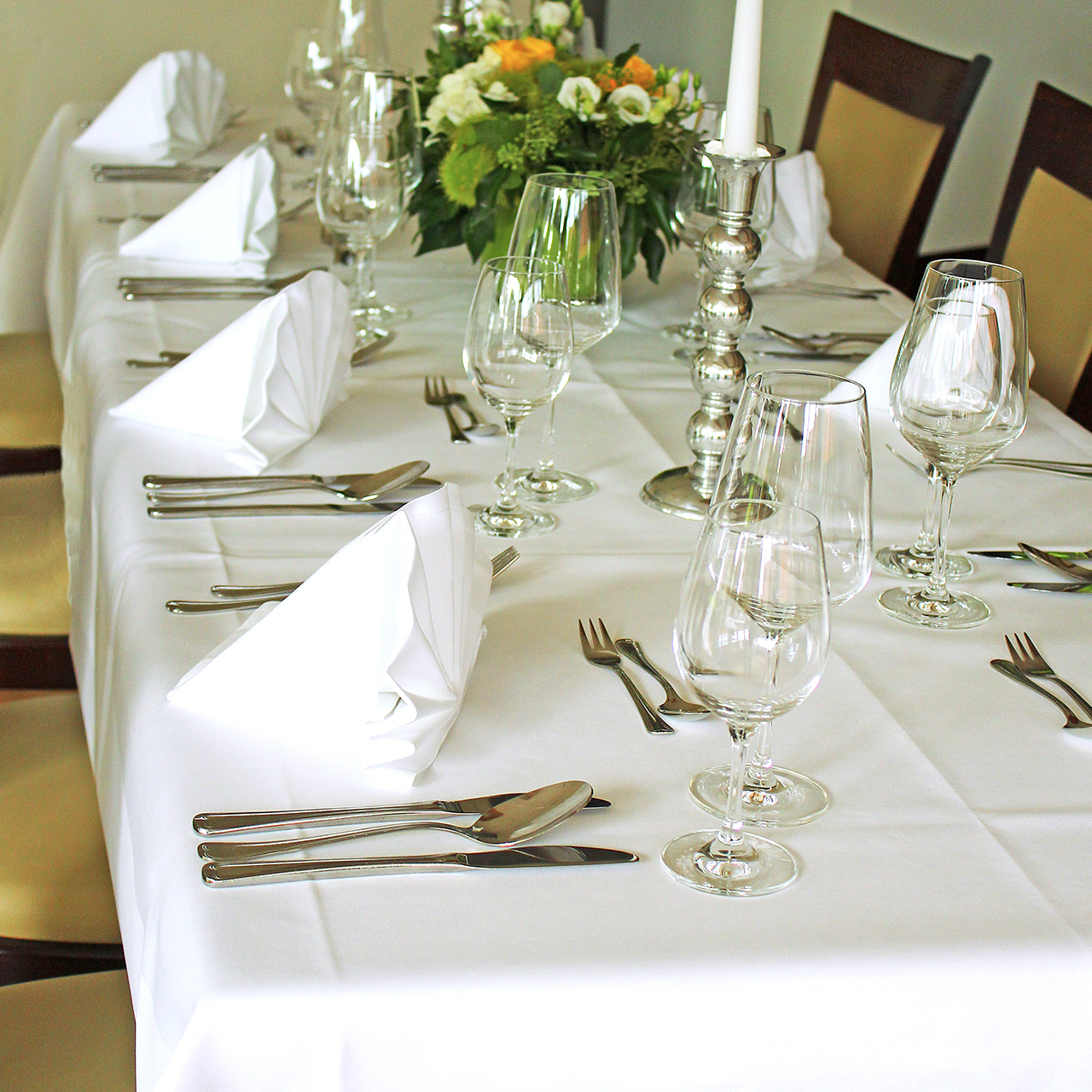 Tischdecke Klara weiß ohne Muster aus Baumwolle